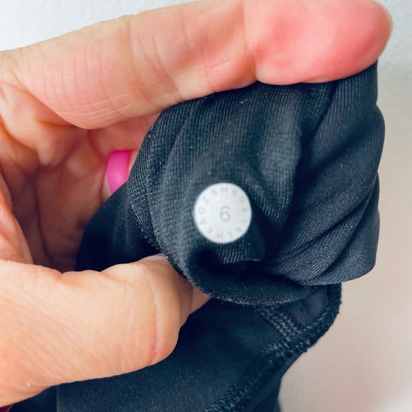 Lululemon Black Leggings 21” inseam - Picture 3 of 3
